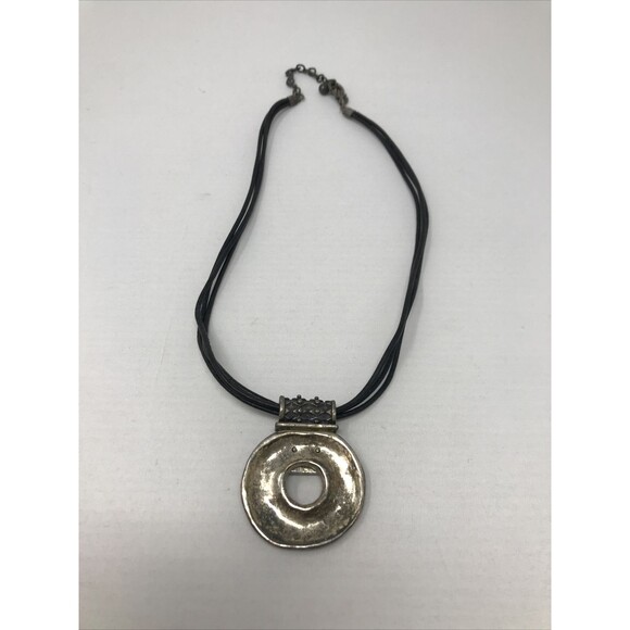 CHICO'S Necklace Open Circle Pendant Dark Patina Silver Tone Black Cord BOHO - Picture 6 of 7